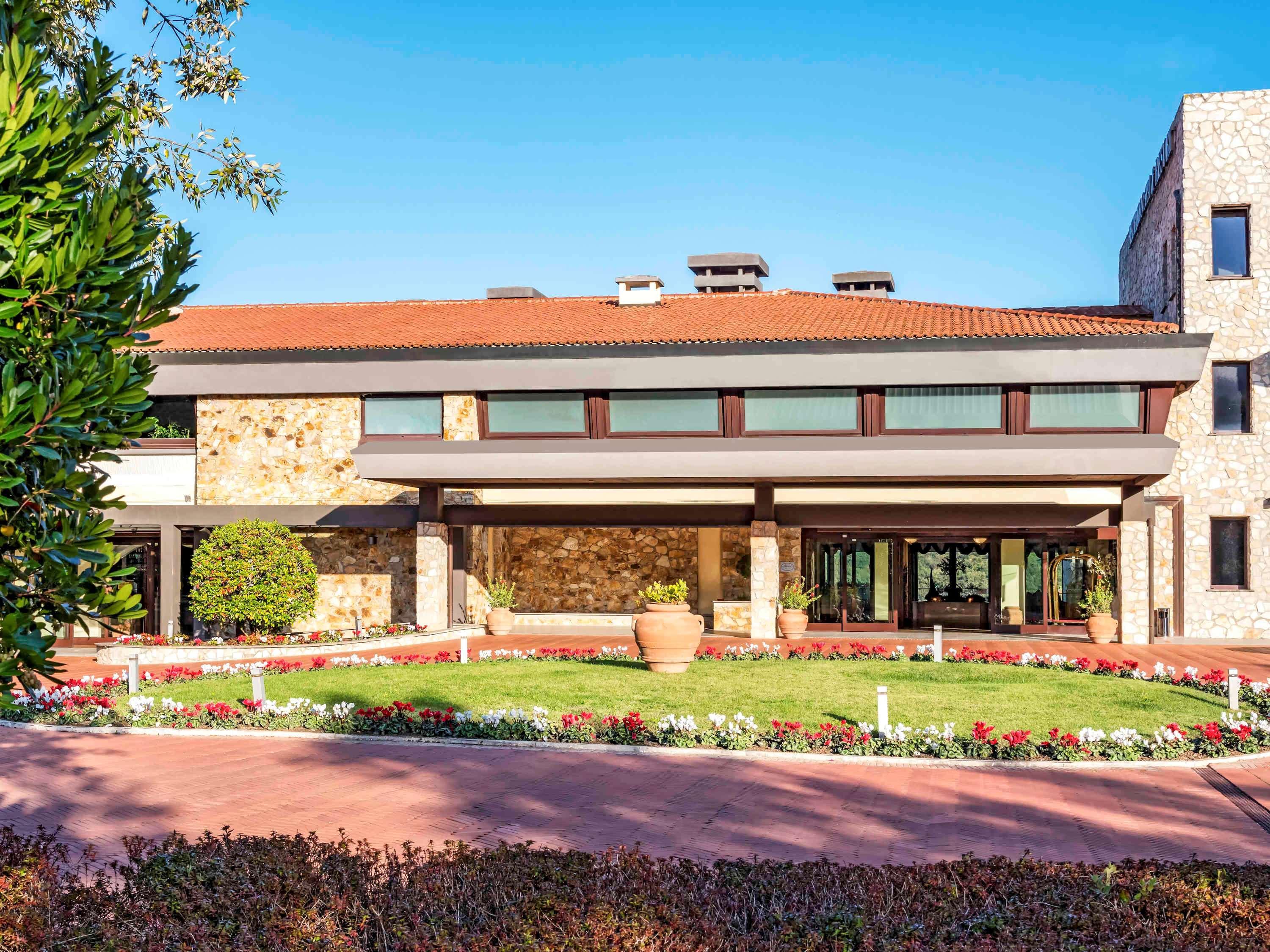 Hotel Mercure Petriolo Siena Terme 4*
